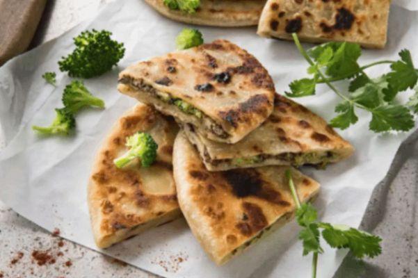 Chicken Stuffed Paratha 