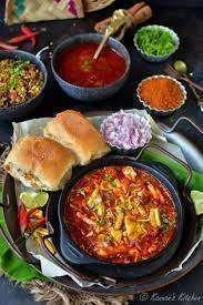 Special Bawada Misal Pav