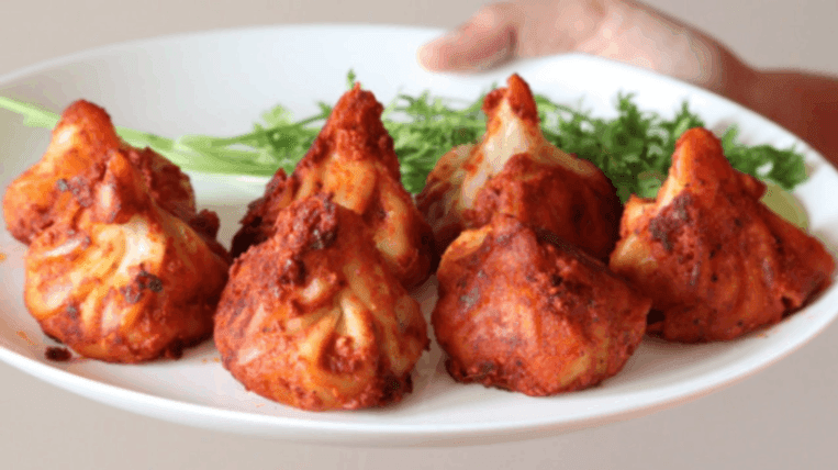 Tandoori Chicken Momos